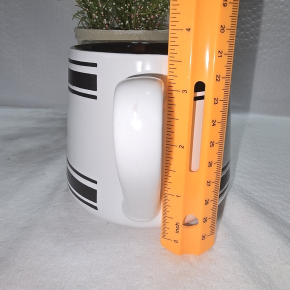 Charming White and Black Mug - Home Is My Happy Place - Picture 4 of 5